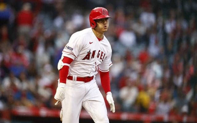 【MLB】大谷翔平、一塁への“俊足”内野安打で出塁　実況は「非現実的だ」と驚きのあまり繰り返しつぶやく