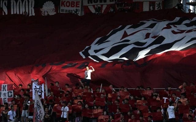 「癒やされます」「めっちゃ可愛い」\"10等身レースクイーン\"八伏紗世さんが日立台でアウェイ観戦！神戸ユニの背番号も印象的