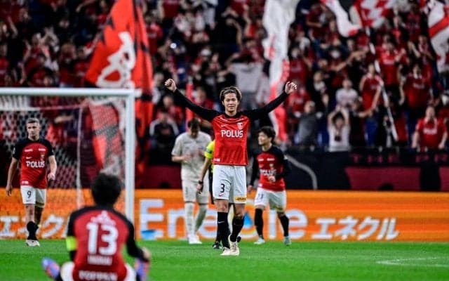 「この動画いいよね」浦和レッズが公開した、川崎に逆転勝利後の舞台裏映像での「主役」は背番号10！「最高すぎる､､､」「お茶目で可愛い笑」など、サポーターの心を鷲掴み