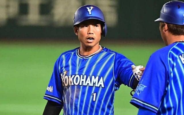 吉川尚輝の好守に奪われた安打…DeNA桑原が一塁ベースを“踏めなかった”真相