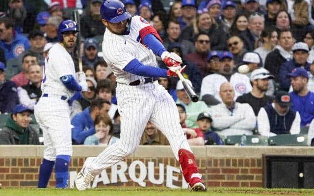 【MLB】侍ジャパン対決、鈴木誠也が千賀滉大の“お化けフォーク”撃ちでフェン直同点二塁打