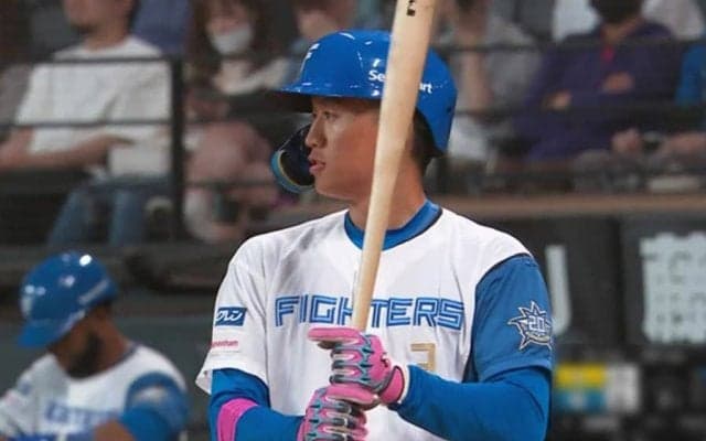 “逆輸入新人”加藤豪将がNPB初打席初安打　デビュー戦は3の1、連敗3でストップ