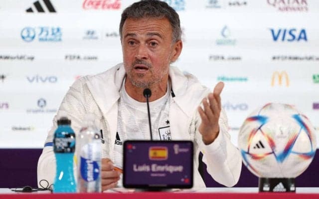 王者ナポリ、新監督にルイス・エンリケを招へいも？　今季で引退濃厚の元スペイン代表GKも入閣か