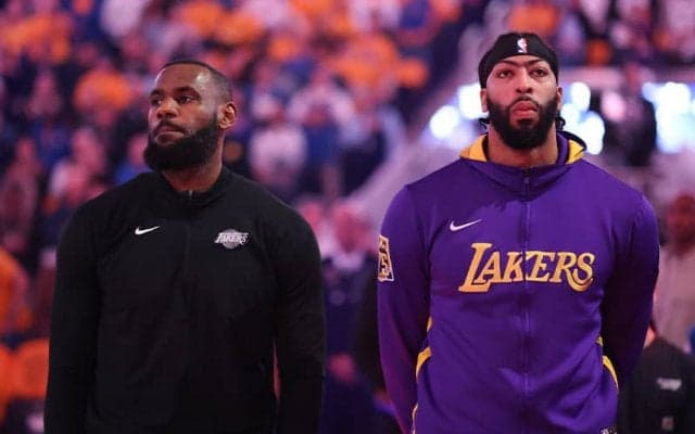 レブロンがデイビスに引退の可能性をほのめかす？パリ五輪開催前の引退を示唆