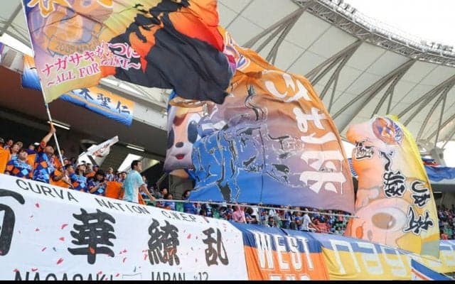 「めちゃくちゃいい」「可愛いユニ」長崎が平和祈念ユニフォームを発表！“平和な青空と海”を表現「めっちゃシンプル」