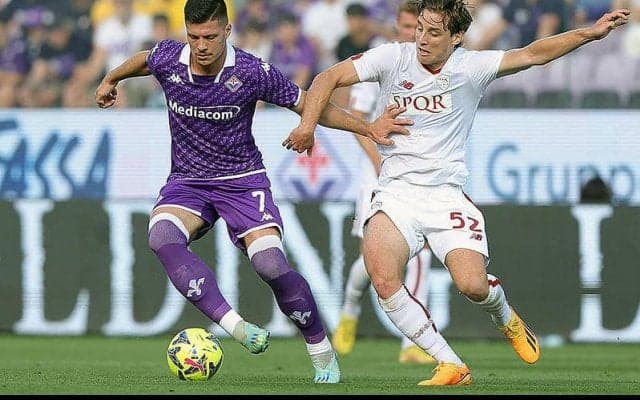 ローマが終盤連続失点でヴィオラに逆転負け…主力温存もリーグ7戦未勝利でセビージャとのEL決勝へ《セリエA》