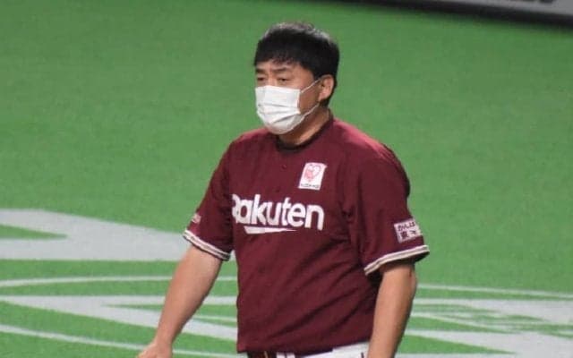 天国でノムさんが泣いている…教え子監督4人のうち「弱者の戦略」と逆行する楽天石井一久監督が大苦戦