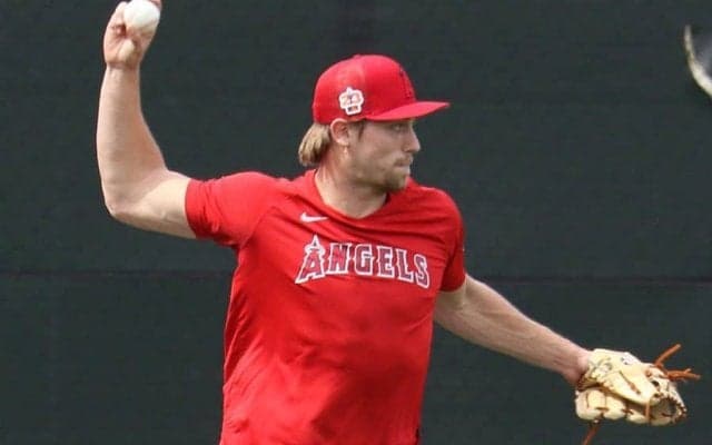 【MLB】エ軍、最速170キロ右腕のメジャー初昇格を発表　元鷹ムーアは右脇腹痛で15日間のILへ