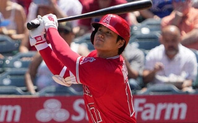 【MLB】大谷翔平、13打席ぶり176キロ“弾丸”右前打　剛腕20歳撃ち…リアル二刀流翌日に快音