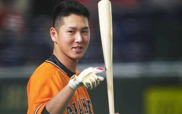 甲子園沈黙の衝撃弾は「普通なら二塁打」　巨人20歳を名球会打者が絶賛「次のスター候補」