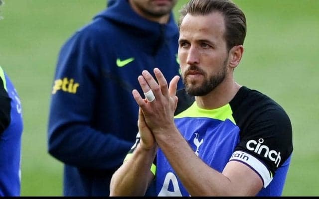 移籍話のケイン、8位終戦の自チームに「どうすれば良くなれるかを検討しないと」