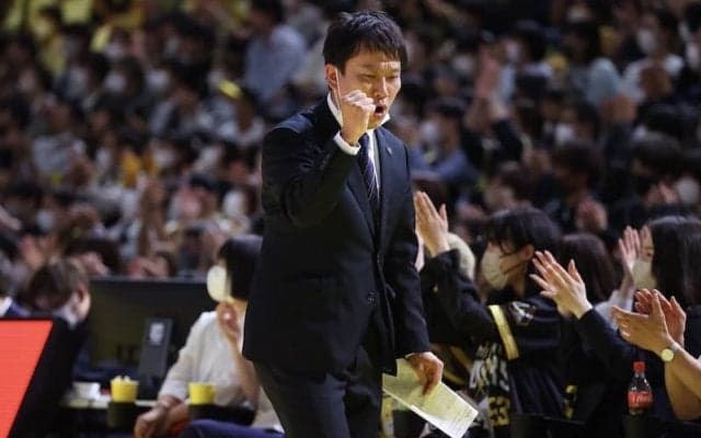 群馬が水野宏太HCと契約継続「CSに出場してその先の頂きに挑戦するシーズンに」