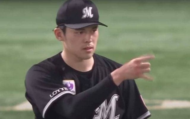 佐々木朗希の“消える魔球”が「打てるわけない」　打者は一回転「歴代トップレベル」