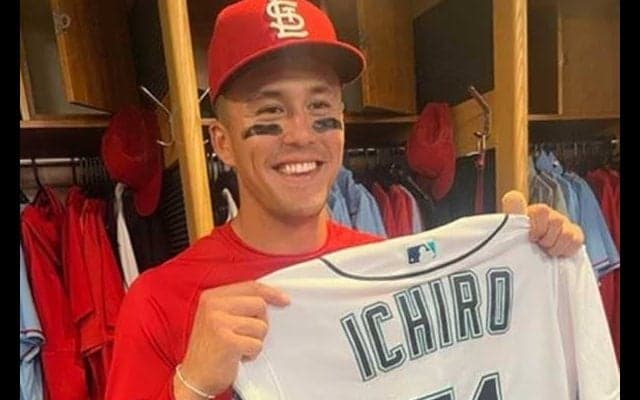 【MLB】ヌートバーに生きる侍の学び　イチロー氏から贈られたユニホームの“納得”の行方