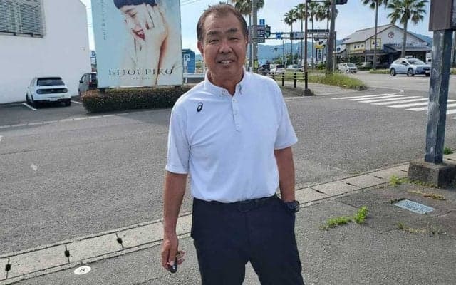 テレビに映された“試合中のおふざけ”　監督ブチギレ…呼び出し食らって正座で大説教