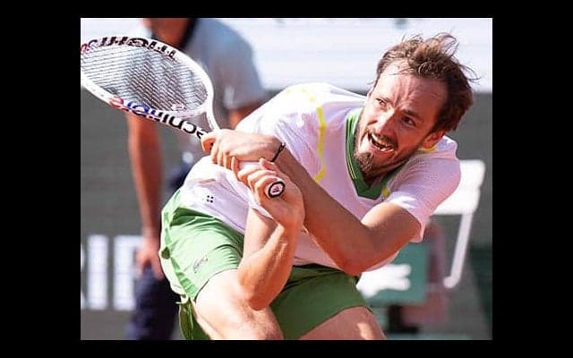 メド「本当にがっかり」初戦敗退