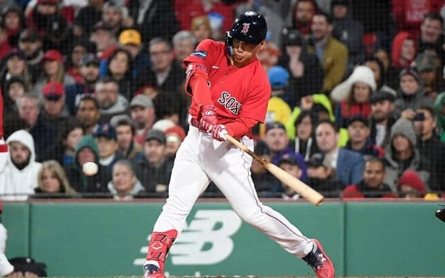 【MLB】吉田正尚、追撃の二塁打を含む今季3度目の猛打賞マーク　スーパーキャッチ披露に実況も「今季最高の守備」と絶賛