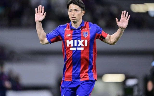 「フィギュア可愛いすぎ」FC東京が『おでんくん』とコラボしたDF森重真人のグッズを販売！ 公開された写真に「フィギュア持ってる本人がまたかわいすぎる」の声