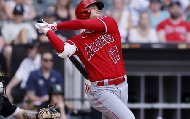 「なんてこった。ボールを破壊した」大谷翔平が名投手から放った140m弾に米記者たちも愕然「これは芸術だ」