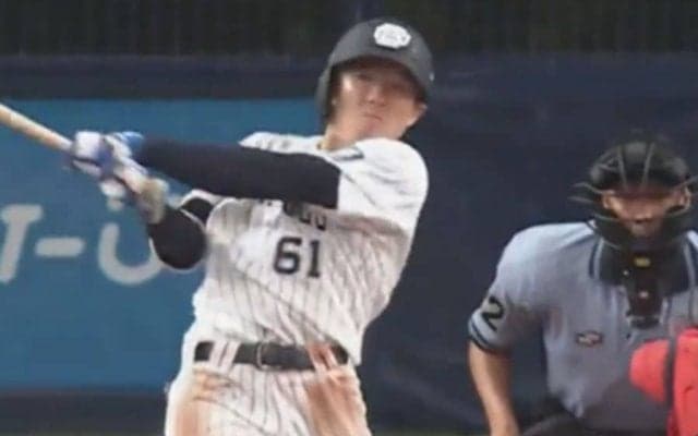 「3か月前まで育成だったのかよ」　躍動新人の“ロマン弾”は「吉田正尚が憑依した」