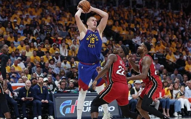 NBAファイナルがスタート…初優勝を狙うナゲッツがヨキッチやマレーの活躍でヒートに先勝