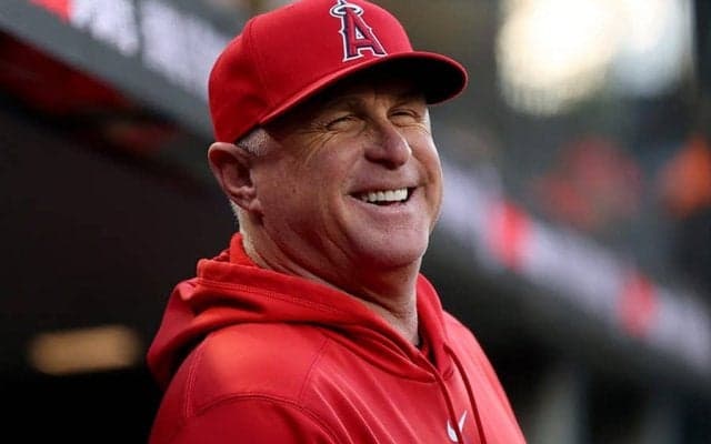【MLB】「どこに泊まってるんだ？」偶然の遭遇で変わった印象　激昂で退場も…ネビン監督の人柄