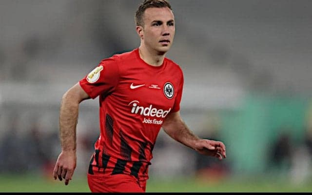 フランクフルトがゲッツェとの契約を2026年まで延長