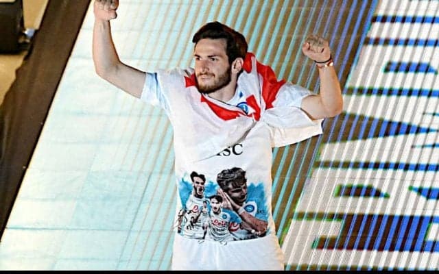 ナポリの新星クワラツヘリアがセリエAのシーズンMVPに輝く! 12G13Aでスクデット獲得に貢献