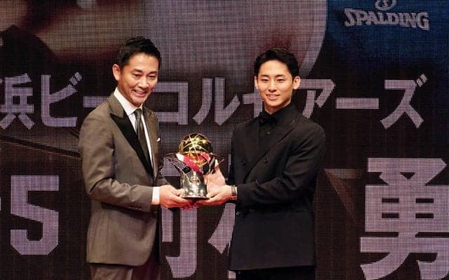 【Bリーグ】個人最高の栄誉を手にしより一層“河村勇輝の1年”の色を濃くしたMVP 　アワードの課題も…