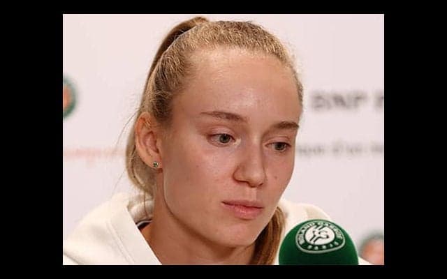  優勝候補ルバキナ 熱で全仏OP棄権 