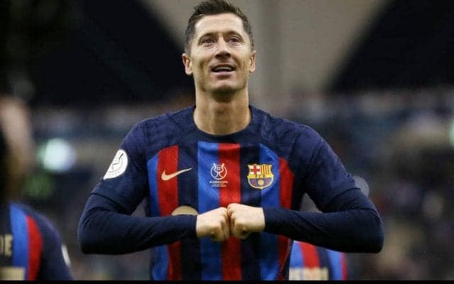 バルセロナの来日メンバーにレヴァンドフスキら　6日に国立で神戸戦