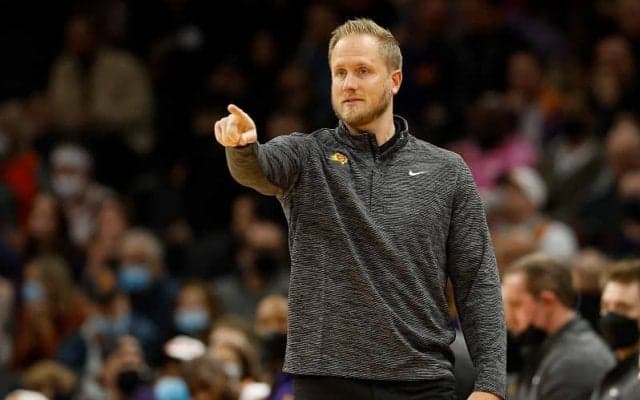 新たな指揮官としてボーゲルを迎えたサンズ、トップACのケビン・ヤングも残留に