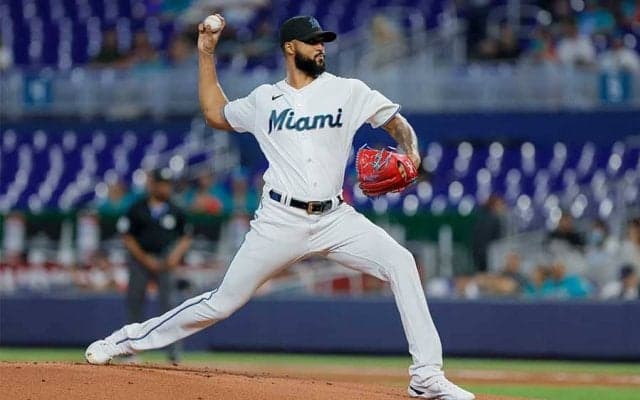 【MLB】最強右腕に異変「崩壊は予想外」　“最弱球団”に5失点…防御率5点台は「何が起きた？」