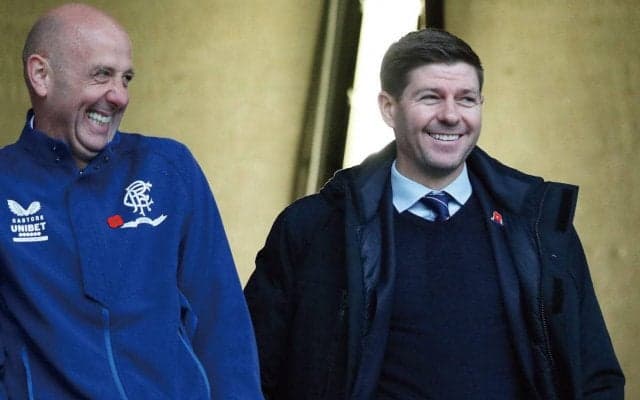 レスター&リーズの降格2クラブ、新監督にジェラード氏招へいを検討か