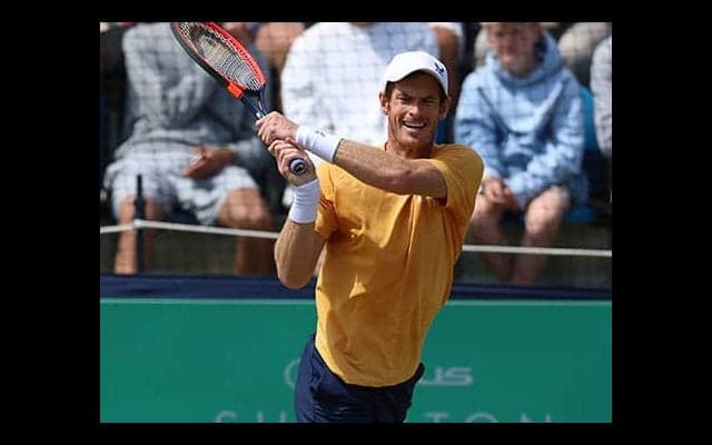 マレー、チョンに完勝で初戦突破