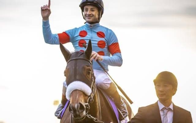 【JRA】芝GI・9勝アーモンドアイが顕彰馬に選出 無敗三冠馬コントレイルは1票及ばず