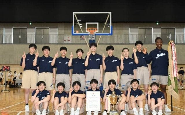 翻訳アプリも駆使しチーム変貌…精華女子が4年ぶりにインターハイ出場