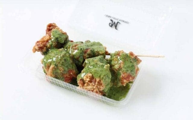 ロッテ、ヤクルト3連戦で限定グルメ販売　ビシターユニホームのグリーンをイメージ