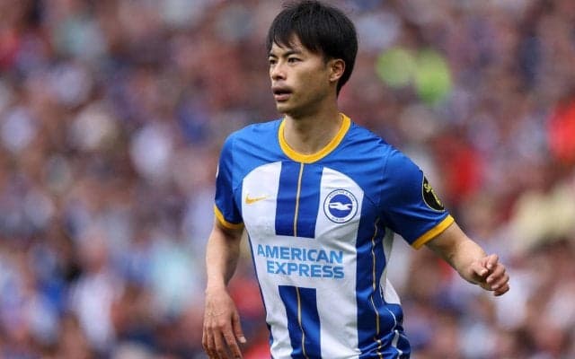 三笘薫が川崎Fのアカデミー新施設を訪問！ファンは貴重な私服姿にも注目「強い意志を感じる」