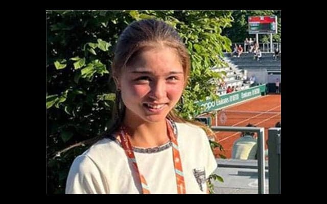 全仏Jr日本人女子5年ぶり8強