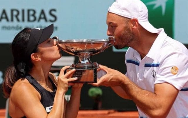 「神格化すべき物語だ」“不当な失格”を乗り越えた加藤未唯の混合ダブルス戴冠に海外メディアも賛辞「多くの支持を受けた」