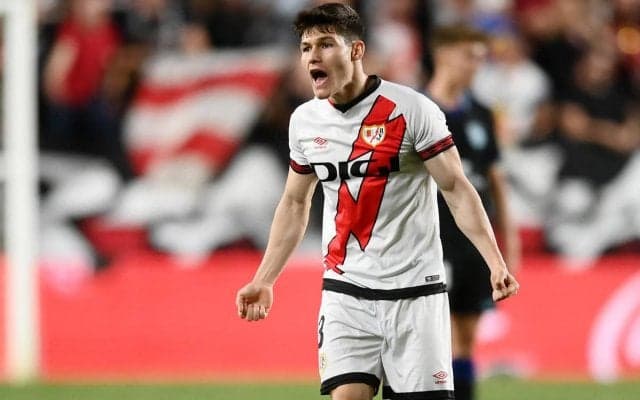 レアルがカンテラ育ちの左SBフラン・ガルシアをラージョから完全移籍で獲得、今季はリーグ戦全試合出場