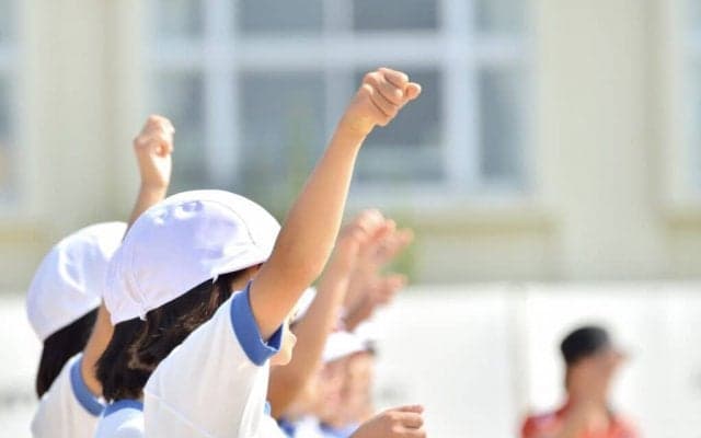子供の運動嫌いは学校体育が原因。子供の「好き」を奪う呪いの言葉とは