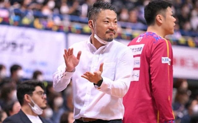 熊本ヴォルターズが遠山向人HCと契約継続…「皆さんの心が動く美しいチームを目指す」