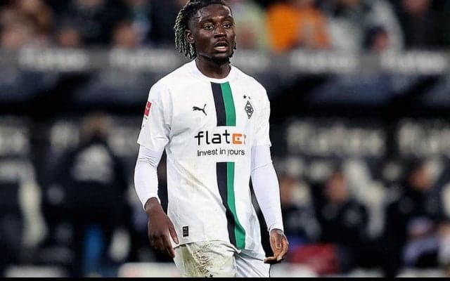 ボルシアMGの逸材MFコネのリバプール行きはなしか？