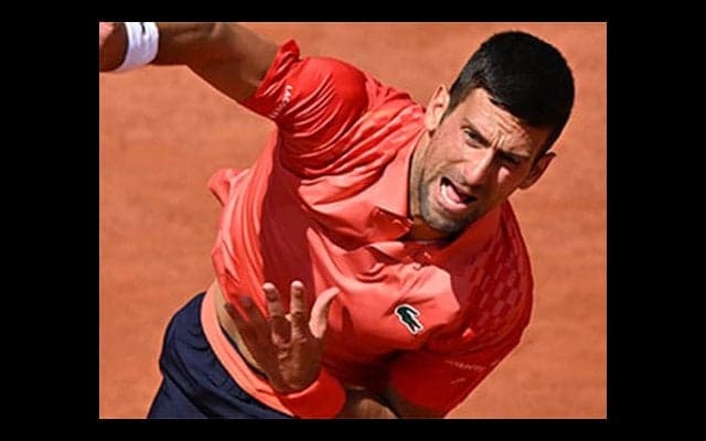 ジョコ首位奪還 1位争いが激化