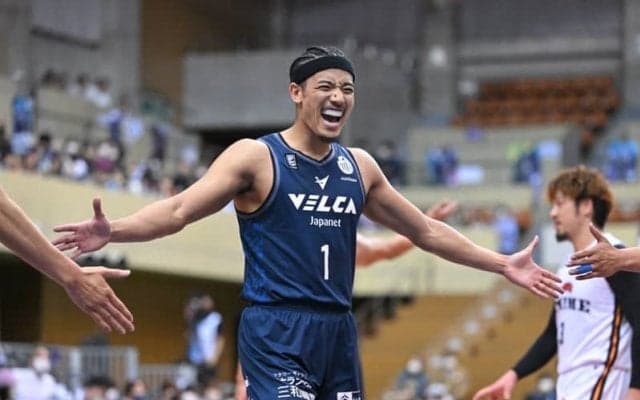 B1昇格の長崎が松本健児リオンとの契約継続を発表「このチャレンジを楽しんで”HAS IT”全開で全力で」