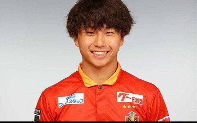 今季J2で3位の東京Vが名古屋からMF甲田英將を育成型期限付き移籍で獲得！　「ストロングは両足を使ったキレのあるドリブル」