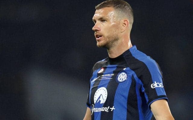 まだまだ健在の37歳ジェコ、ついに欧州5大リーグを離れる？　代理人が交渉しているのは…