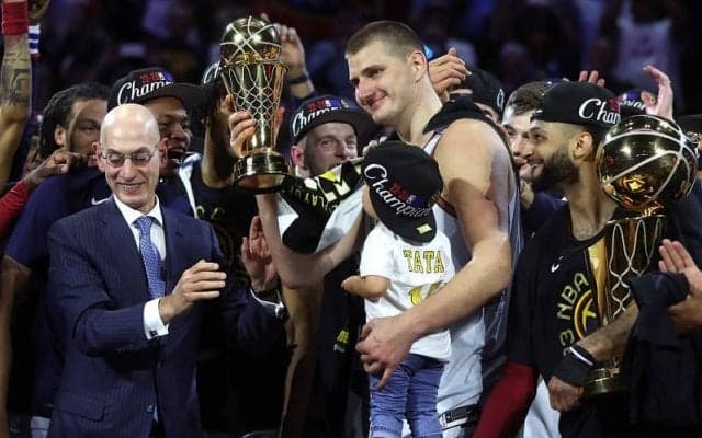 満場一致でファイナルMVPに選出されたニコラ・ヨキッチ「チームで見せた努力のお陰さ」